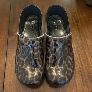 Leopard Dansko clogs